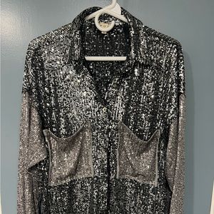 POL size small oversized black and silver LS button down